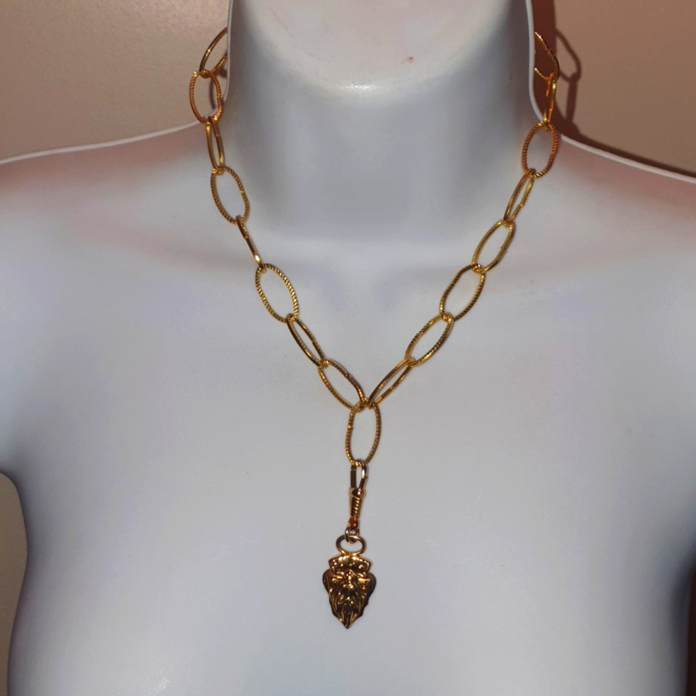 Authentic Gucci Charm necklace.